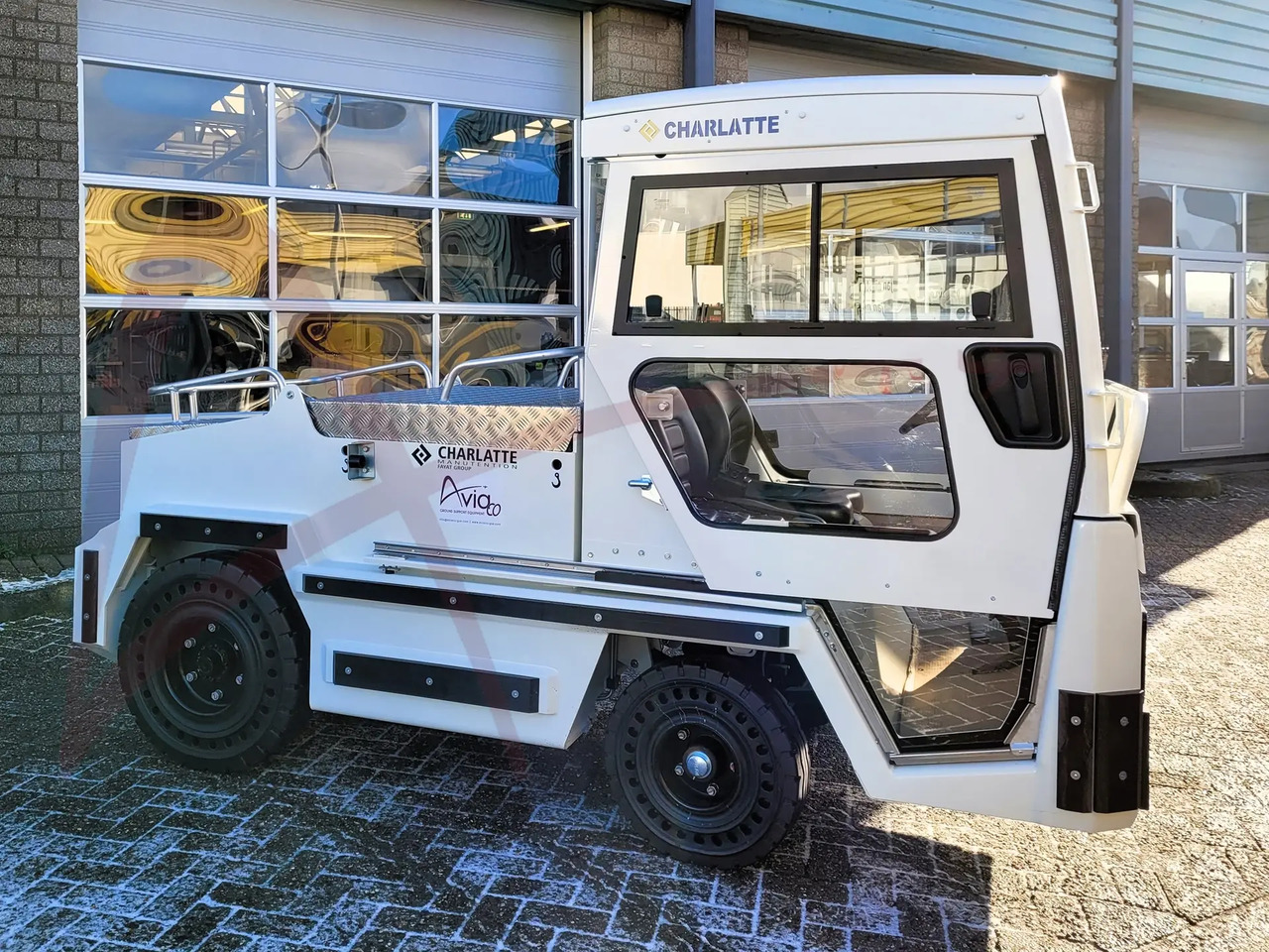 CHARLATTE T135 EVO - Trator de bagagem: foto 1 CHARLATTE T135 EVO - Trator de bagagem: foto 1