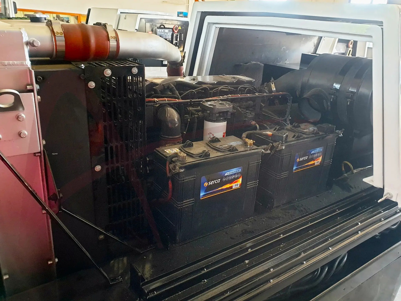 HOUCHIN C690-140 - Unidade de energia terrestre: foto 3 HOUCHIN C690-140 - Unidade de energia terrestre: foto 3