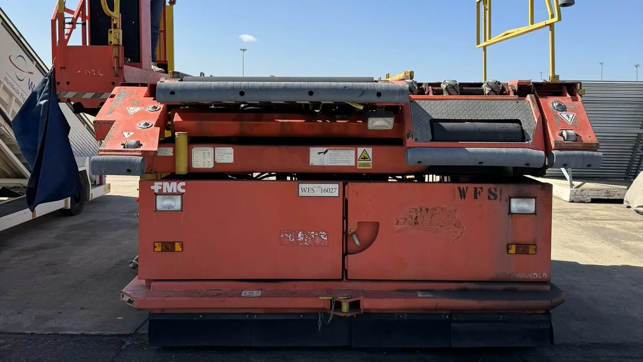- Elevador/ Carregador de contentores e paletes: foto 1 - Elevador/ Carregador de contentores e paletes: foto 1