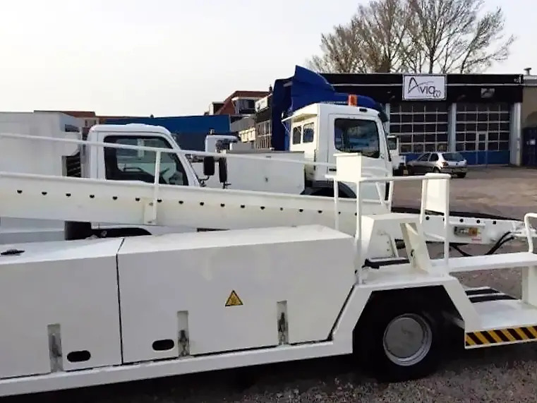 MULAG MDF12 - Veículo com correia transportadora: foto 3 MULAG MDF12 - Veículo com correia transportadora: foto 3