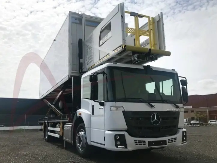 TECNOVE ECONIC 1827 - Camião de catering: foto 1 TECNOVE ECONIC 1827 - Camião de catering: foto 1