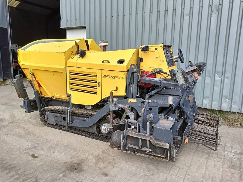 Bomag BF 223 C asfalteermachine asphalt paver dynamo - Acabadora: foto 5 Bomag BF 223 C asfalteermachine asphalt paver dynamo - Acabadora: foto 5
