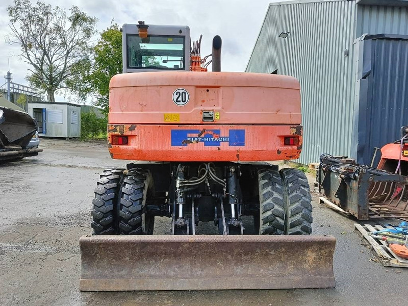 FIAT-HITACHI FH120W bandenkraan Wheel Excavator graafmachine - Escavadeira de rodas: foto 5 FIAT-HITACHI FH120W bandenkraan Wheel Excavator graafmachine - Escavadeira de rodas: foto 5
