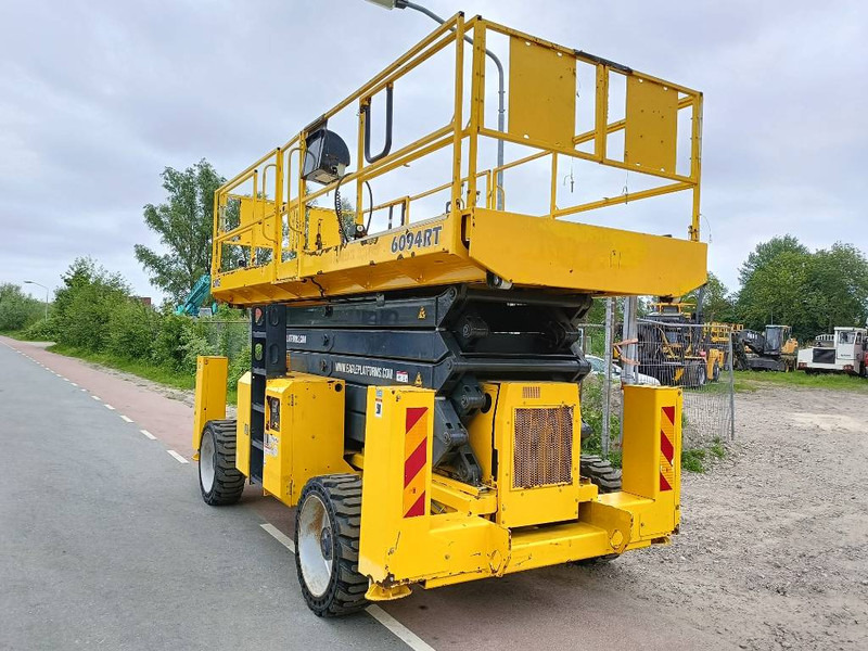 GMG 6094-RT schaarhoogwerper platform hi lift 18 m CE - Plataforma de Tijera/ Plataforma de tesoura: foto 5 GMG 6094-RT schaarhoogwerper platform hi lift 18 m CE - Plataforma de Tijera/ Plataforma de tesoura: foto 5