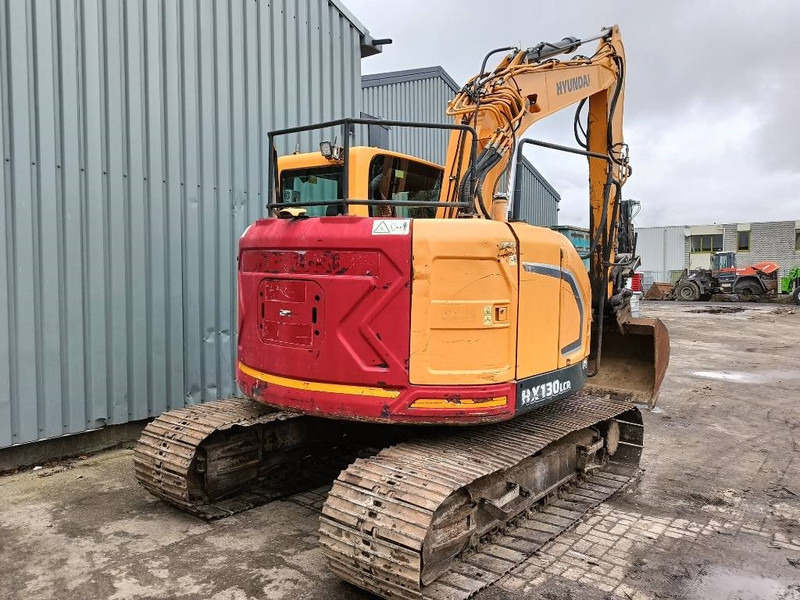 Hyundai HX 130 LCR rups graafmachine excavator bagger - Escavadora de rastos: foto 4 Hyundai HX 130 LCR rups graafmachine excavator bagger - Escavadora de rastos: foto 4