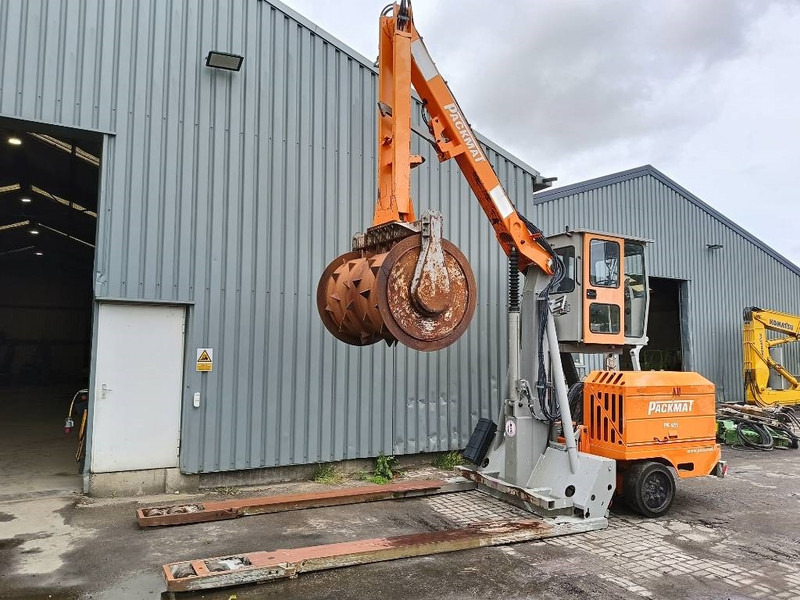 PACKMAT PK451containeraandruk afval arm compactor - Máquina de construção: foto 3 PACKMAT PK451containeraandruk afval arm compactor - Máquina de construção: foto 3
