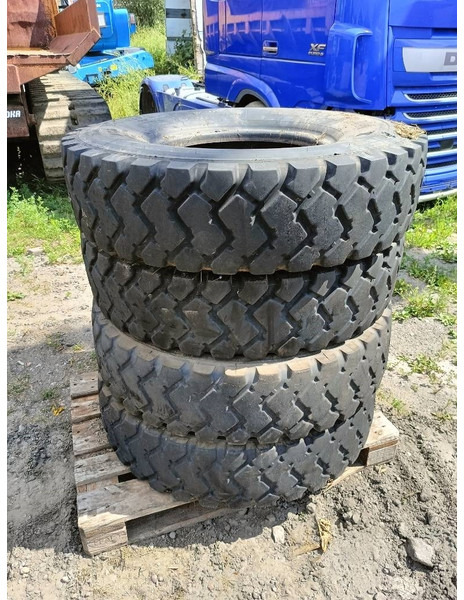 Michelin 12.00R20 , 14.00R20, 335/80R20 , 395/85R2 365/80R2 - Jantes e pneus por Máquina de construção: foto 2 Michelin 12.00R20 , 14.00R20, 335/80R20 , 395/85R2 365/80R2 - Jantes e pneus por Máquina de construção: foto 2