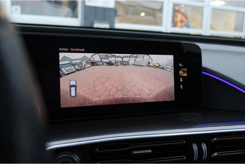 SUV Mercedes-Benz EQC 400 4MATIC Business AMG 80 kWh PANO/ CAMERA/ LEDER/ TREKHAAK/ ETC.: foto 20 SUV Mercedes-Benz EQC 400 4MATIC Business AMG 80 kWh PANO/ CAMERA/ LEDER/ TREKHAAK/ ETC.: foto 20