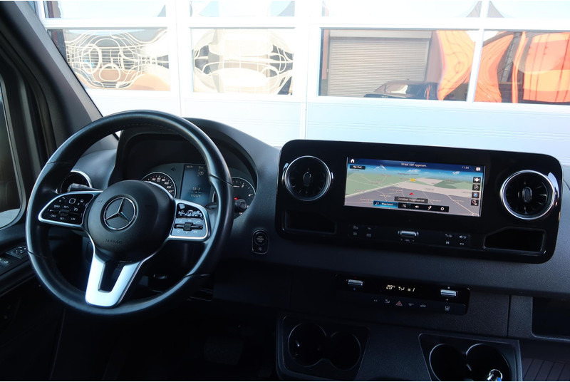 Mercedes-Benz Sprinter 316 2.2 CDI L2H2 MARGE!/ AUT/ 360/ LED/ STAND/ MBUX/ CRUISE/ CLIMA - Furgão: foto 5 Mercedes-Benz Sprinter 316 2.2 CDI L2H2 MARGE!/ AUT/ 360/ LED/ STAND/ MBUX/ CRUISE/ CLIMA - Furgão: foto 5
