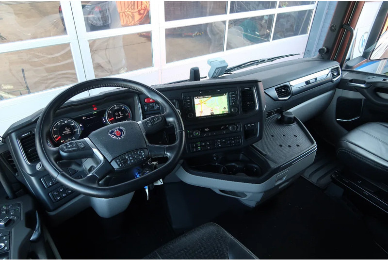 Scania 540S NGS FULL AIR/ RETARDER/ ALCOA/ LEATHER/ 2X TANK/ PARK AIRCO - Tractor: foto 2 Scania 540S NGS FULL AIR/ RETARDER/ ALCOA/ LEATHER/ 2X TANK/ PARK AIRCO - Tractor: foto 2