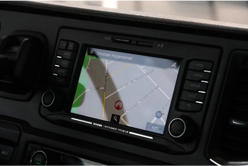 Scania S450 NGS RETARDER/ 2X TANK/ ACC/ PARK CLIMA/ DIFF LOCK - Tractor: foto 4 Scania S450 NGS RETARDER/ 2X TANK/ ACC/ PARK CLIMA/ DIFF LOCK - Tractor: foto 4