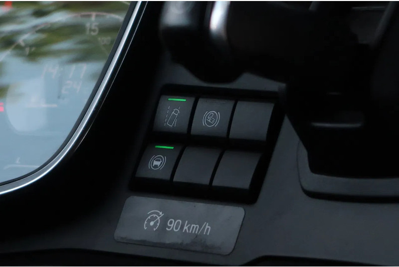 Scania S450 NGS RETARDER/ 2X TANK/ ACC/ PARK CLIMA/ DIFF LOCK - Tractor: foto 2 Scania S450 NGS RETARDER/ 2X TANK/ ACC/ PARK CLIMA/ DIFF LOCK - Tractor: foto 2