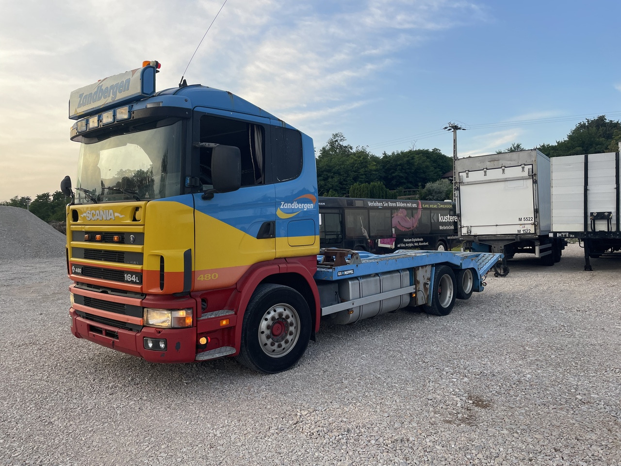 SCANIA 164 480 V8 GS MEPPEL - Camião transporte de veículos: foto 4 SCANIA 164 480 V8 GS MEPPEL - Camião transporte de veículos: foto 4