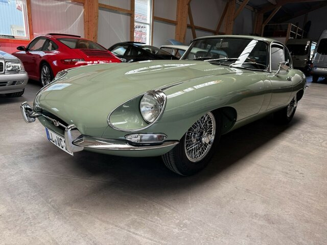 JAGUAR E-Type 4.2 Litre Serie 1.5 FHC Zustand 1... - Automóvel: foto 1 JAGUAR E-Type 4.2 Litre Serie 1.5 FHC Zustand 1... - Automóvel: foto 1