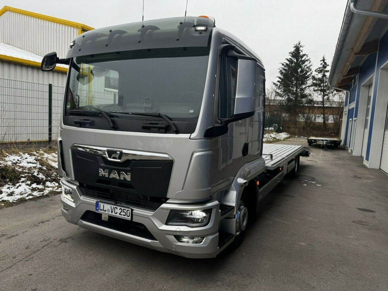 MAN TGL 12.250 BL Autotransporter Netto 116714- - Caminhão reboque: foto 3 MAN TGL 12.250 BL Autotransporter Netto 116714- - Caminhão reboque: foto 3