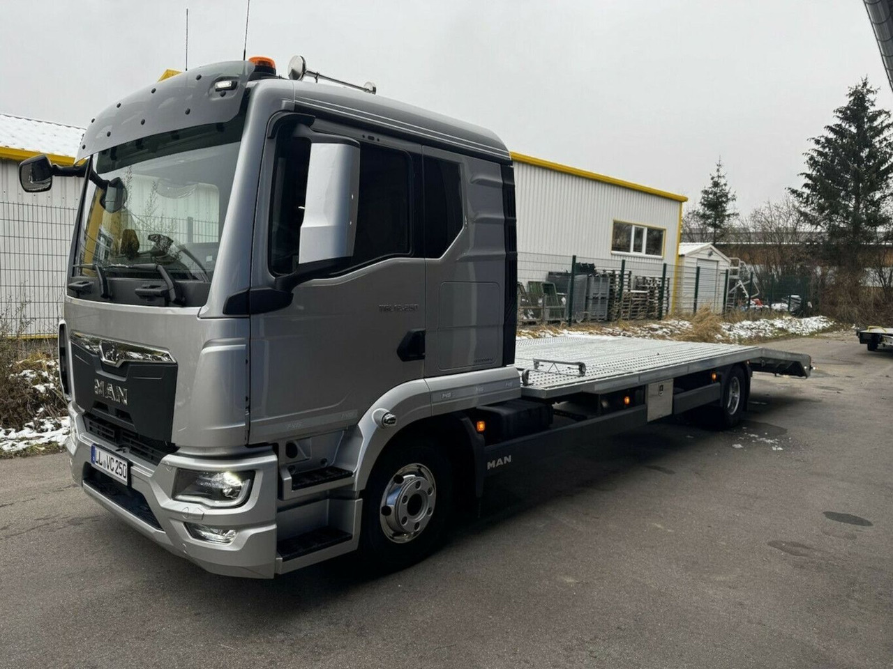 MAN TGL 12.250 BL Autotransporter Netto 116714- - Caminhão reboque: foto 2 MAN TGL 12.250 BL Autotransporter Netto 116714- - Caminhão reboque: foto 2