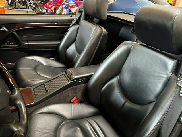 MERCEDES-BENZ SL 280 R 129 Mercedes-Scheckheft perfekt! - Cabrio: foto 2 MERCEDES-BENZ SL 280 R 129 Mercedes-Scheckheft perfekt! - Cabrio: foto 2
