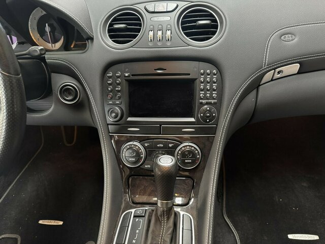 MERCEDES-BENZ SL 280 R 230 Mercedes-Scheckheft perfekt!... - Cabrio: foto 3 MERCEDES-BENZ SL 280 R 230 Mercedes-Scheckheft perfekt!... - Cabrio: foto 3