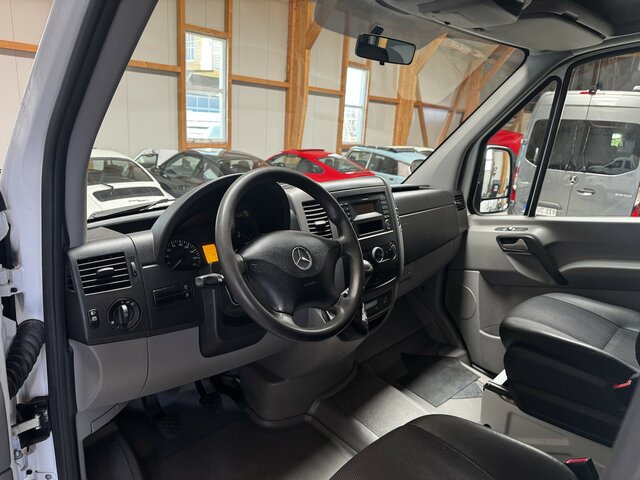 MERCEDES-BENZ Sprinter 316 CDI Doka 4x4 Allrad Plane - Carrinha de lona, Carrinha cabine dupla: foto 5 MERCEDES-BENZ Sprinter 316 CDI Doka 4x4 Allrad Plane - Carrinha de lona, Carrinha cabine dupla: foto 5