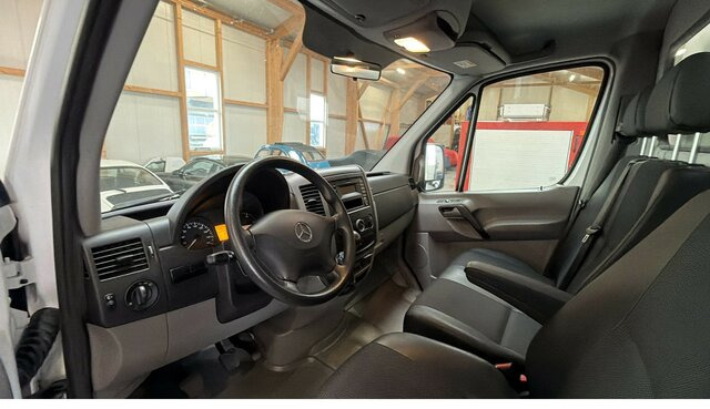 MERCEDES-BENZ Sprinter 316 CDI Pritsche 4x4 Allrad Plane... - Carrinha de caixa aberta: foto 4 MERCEDES-BENZ Sprinter 316 CDI Pritsche 4x4 Allrad Plane... - Carrinha de caixa aberta: foto 4