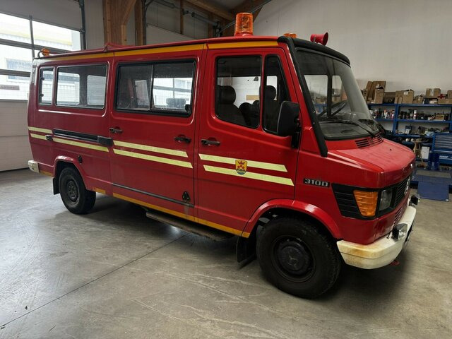 MERCEDES-BENZ T1 310 D Bremer Kombi Feuerwehr1. Hand... - Automóvel: foto 3 MERCEDES-BENZ T1 310 D Bremer Kombi Feuerwehr1. Hand... - Automóvel: foto 3