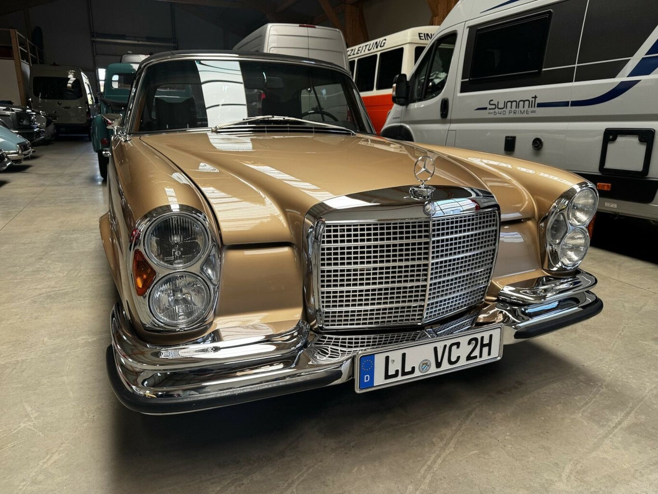 Mercedes-Benz 280 SE Cabrio W111 BRABUS-Classic Restauration - Automóvel: foto 2 Mercedes-Benz 280 SE Cabrio W111 BRABUS-Classic Restauration - Automóvel: foto 2