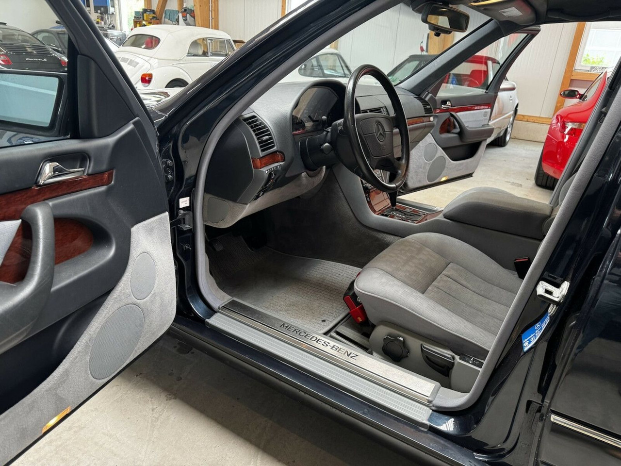 Sedan Mercedes-Benz S 320 W 140 2. Hand Scheckheft Mercedes: foto 15