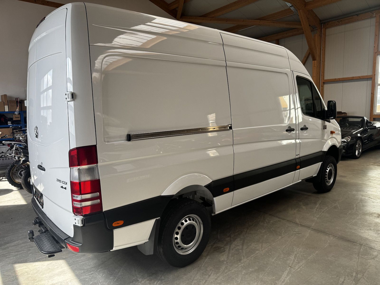 Mercedes-Benz Sprinter 319 CDI 4x4 3.0 V6 Untersetzung 1a! - Campervan: foto 5 Mercedes-Benz Sprinter 319 CDI 4x4 3.0 V6 Untersetzung 1a! - Campervan: foto 5