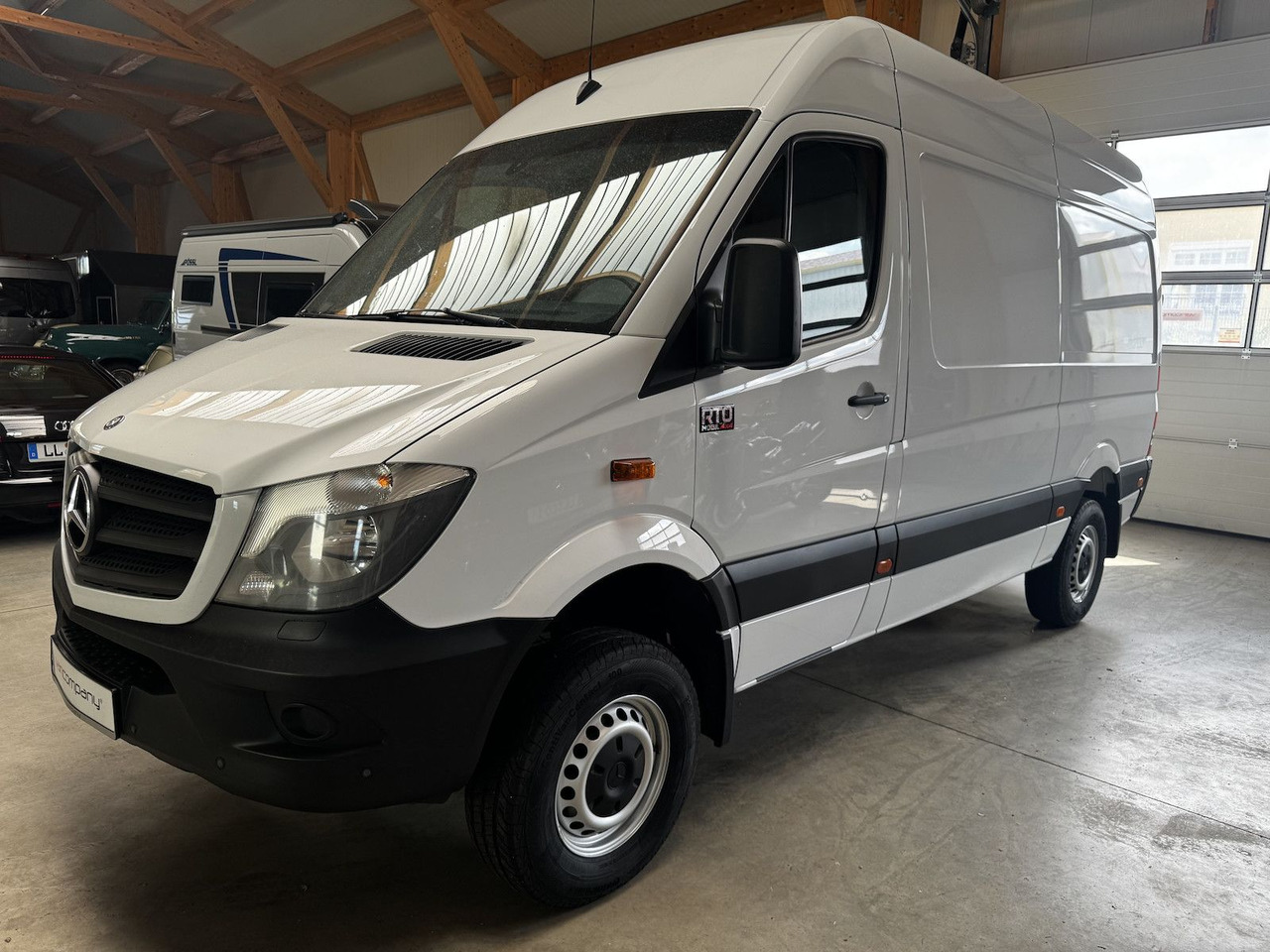Mercedes-Benz Sprinter 319 CDI 4x4 3.0 V6 Untersetzung 1a! - Campervan: foto 1 Mercedes-Benz Sprinter 319 CDI 4x4 3.0 V6 Untersetzung 1a! - Campervan: foto 1