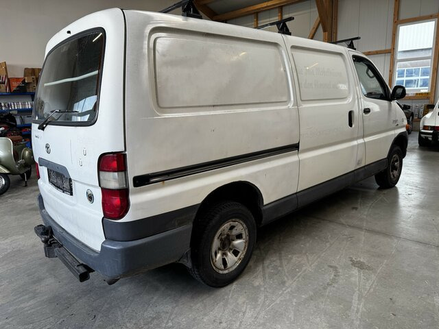 Automóvel TOYOTA Hiace 2.5TD Kasten lang 4WD 4x4: foto 18