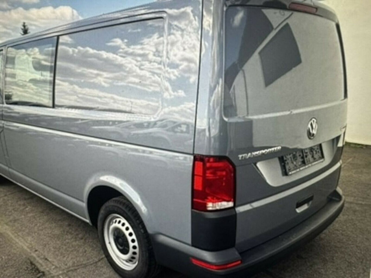 Volkswagen T6.1 Kasten LKW lang 6-Sitzer 2.0 TDI 4Motion - Furgão compacto, Carrinha cabine dupla: foto 4 Volkswagen T6.1 Kasten LKW lang 6-Sitzer 2.0 TDI 4Motion - Furgão compacto, Carrinha cabine dupla: foto 4