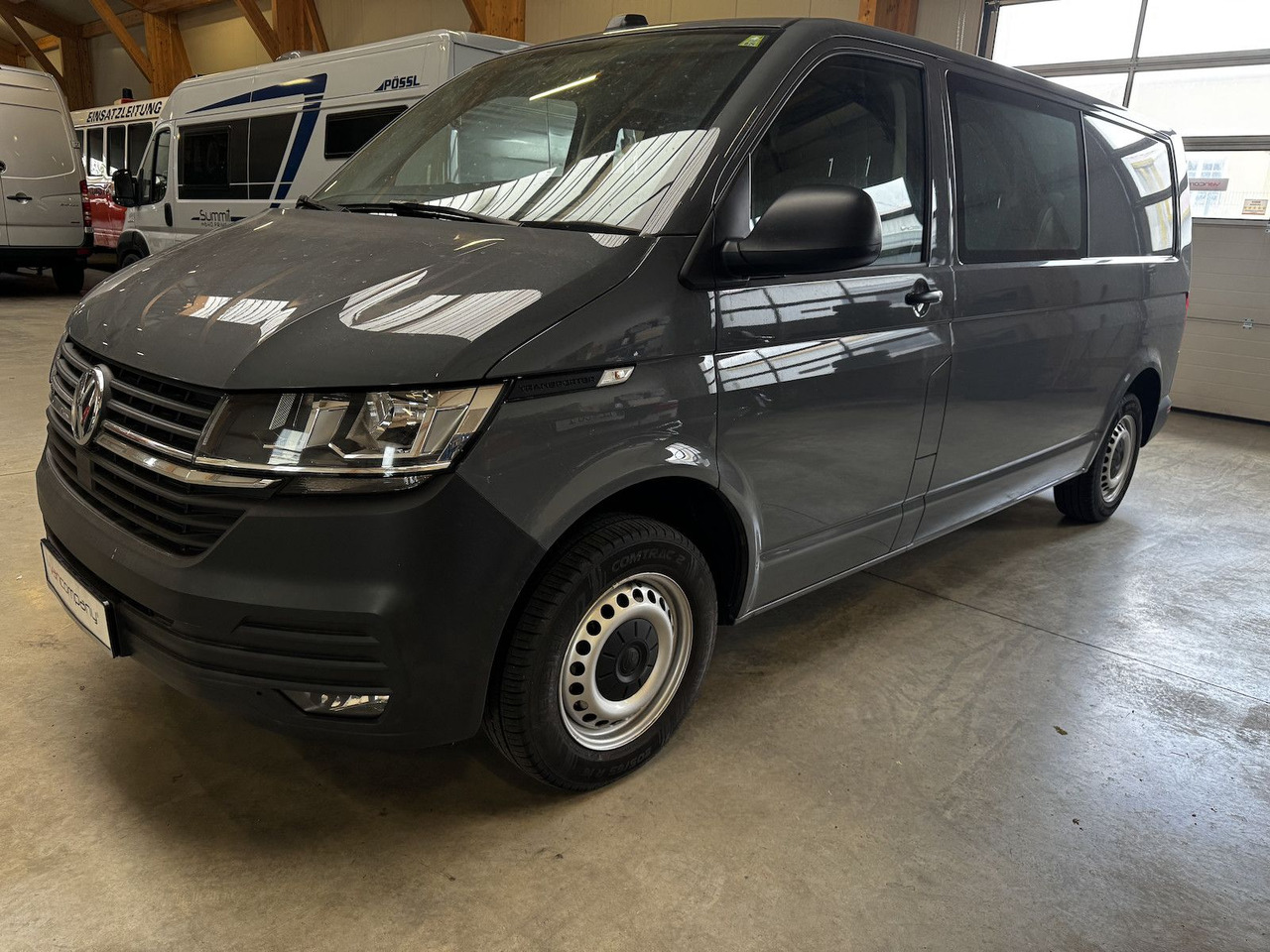 Volkswagen T6.1 lang 5-Sitzer 2.0 TDI 4Motion - Automóvel: foto 4 Volkswagen T6.1 lang 5-Sitzer 2.0 TDI 4Motion - Automóvel: foto 4