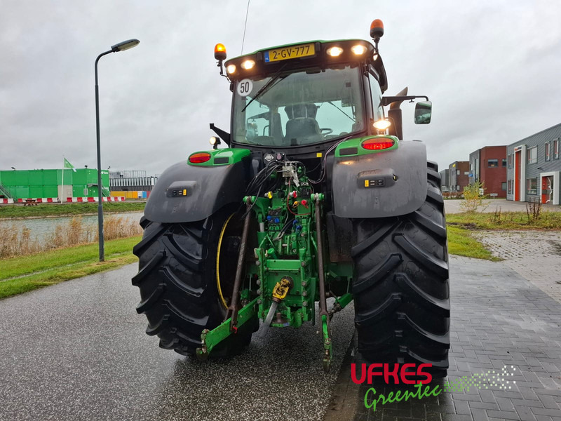 John Deere 6215 R - Trator: foto 5 John Deere 6215 R - Trator: foto 5
