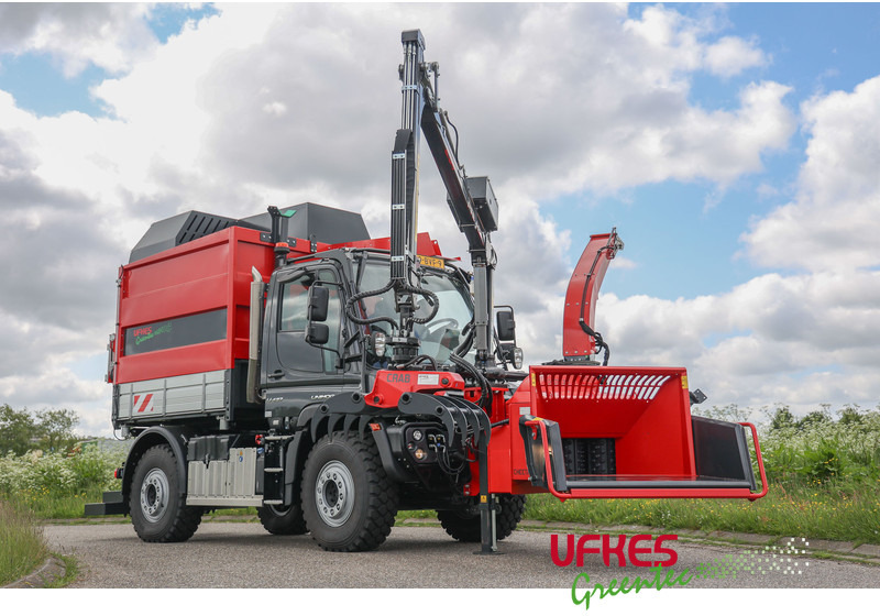 Mercedes-Benz Unimog U 427 Greentec woodchipper combi - Veículo comercial: foto 3 Mercedes-Benz Unimog U 427 Greentec woodchipper combi - Veículo comercial: foto 3