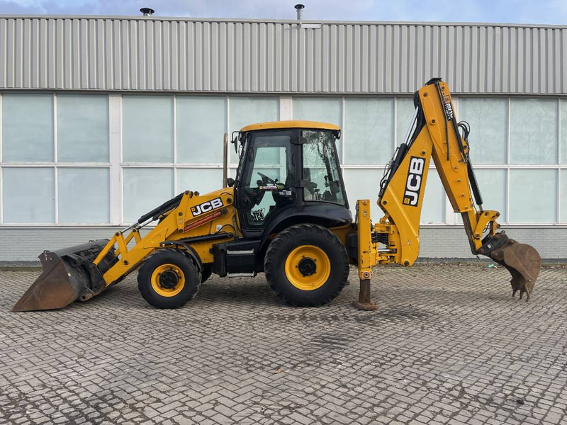 JCB 3 CX 2016 CE - Retroescavadeira: foto 3 JCB 3 CX 2016 CE - Retroescavadeira: foto 3