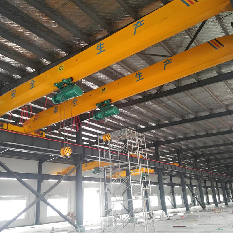 XCMG Electric Single Beam Overhead Crane - Guindaste de pórtico: foto 2 XCMG Electric Single Beam Overhead Crane - Guindaste de pórtico: foto 2