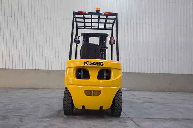XCMG FD30T 3 ton hydraulic Fork Lift Truck Forklift With Attachments - Empilhador todo-o-terreno: foto 5 XCMG FD30T 3 ton hydraulic Fork Lift Truck Forklift With Attachments - Empilhador todo-o-terreno: foto 5