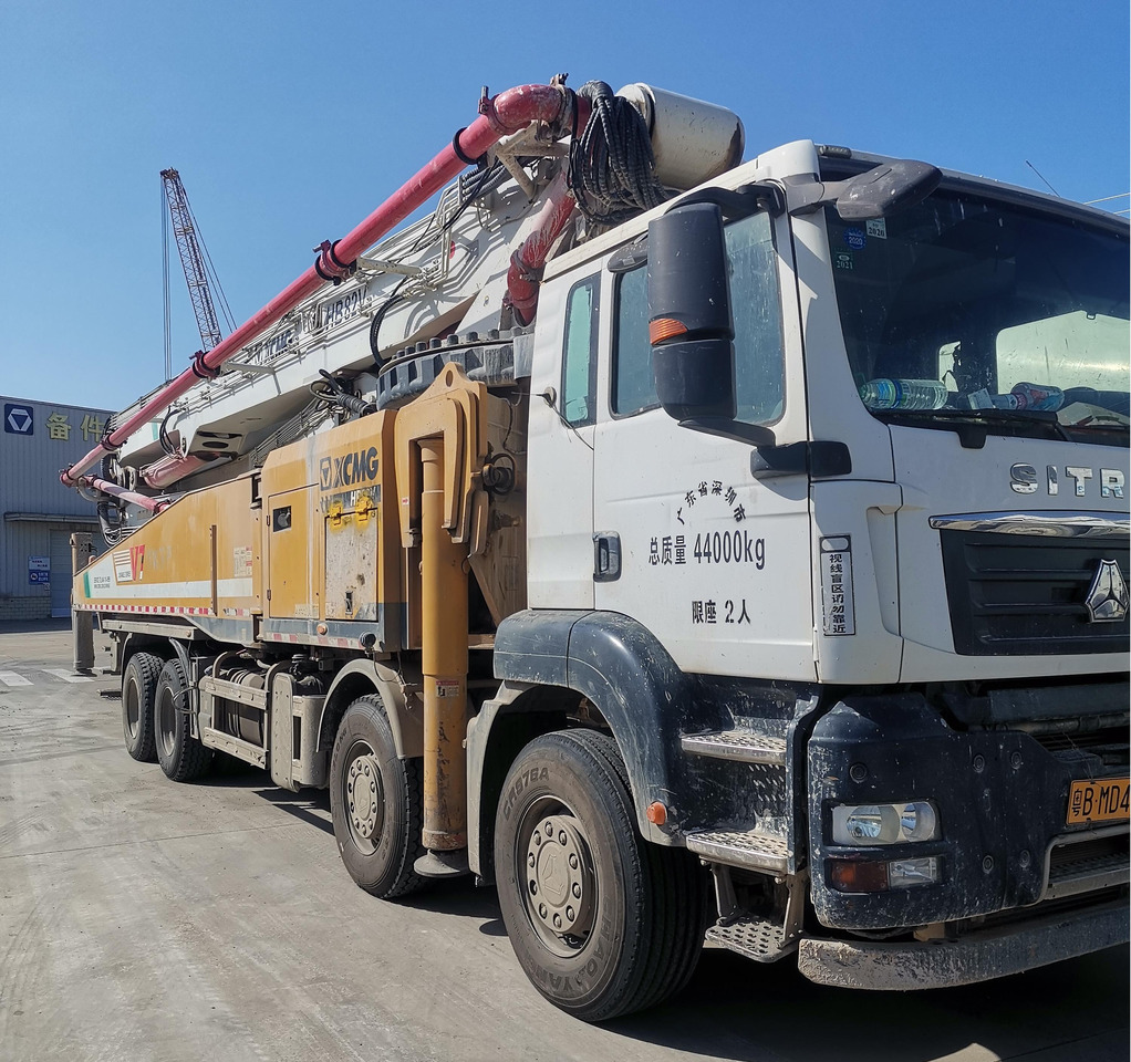 XCMG Factory Second Hand Hydraulic Concrete Pump HB62V 62m Cement Punp Truck For Sale - Autobomba de betão: foto 2 XCMG Factory Second Hand Hydraulic Concrete Pump HB62V 62m Cement Punp Truck For Sale - Autobomba de betão: foto 2