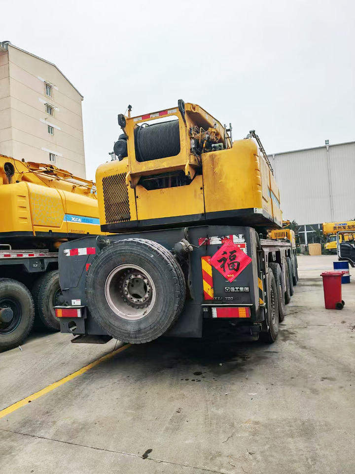 XCMG Manufacturer Used Mobile Hydraulic Truck Cranes XCA300 All Terrain Crane For Sale - Grua todo o terreno: foto 5 XCMG Manufacturer Used Mobile Hydraulic Truck Cranes XCA300 All Terrain Crane For Sale - Grua todo o terreno: foto 5