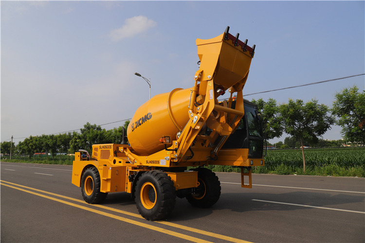 XCMG Official 2.6m3 Mini Diesel Self Loading Concrete Mixer - Camião betoneira: foto 2 XCMG Official 2.6m3 Mini Diesel Self Loading Concrete Mixer - Camião betoneira: foto 2