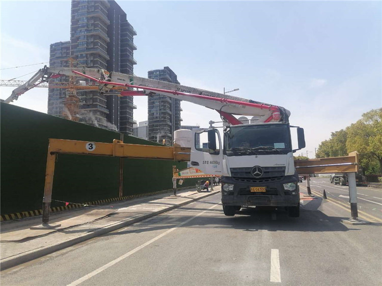 XCMG Official 2019 Year Hb62V Second Hand Used Hydraulic Concrete Pump Truck - Autobomba de betão: foto 2 XCMG Official 2019 Year Hb62V Second Hand Used Hydraulic Concrete Pump Truck - Autobomba de betão: foto 2