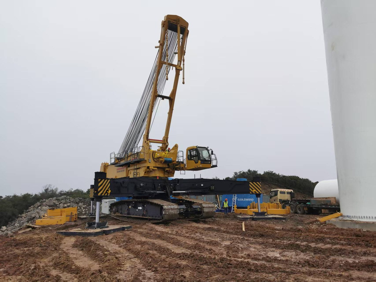 XCMG Official Construction Mobile Crane XGC2100W 110Ton Used Hydraulic Crawler Crane - Guindaste sobre esteiras: foto 2 XCMG Official Construction Mobile Crane XGC2100W 110Ton Used Hydraulic Crawler Crane - Guindaste sobre esteiras: foto 2