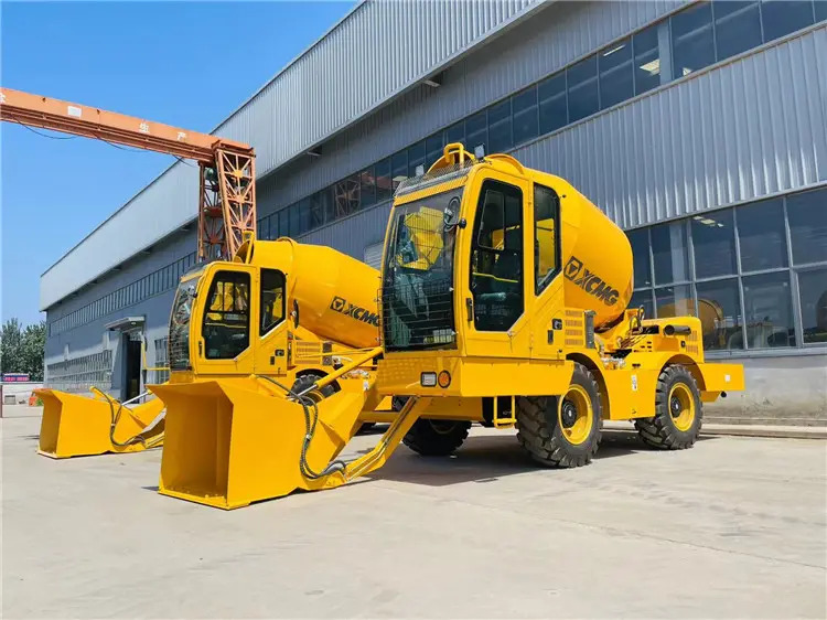 XCMG Official Portable Cement Concrete Mixer Self Loading Mobile Concrete Mixer Price List - Camião betoneira: foto 4 XCMG Official Portable Cement Concrete Mixer Self Loading Mobile Concrete Mixer Price List - Camião betoneira: foto 4