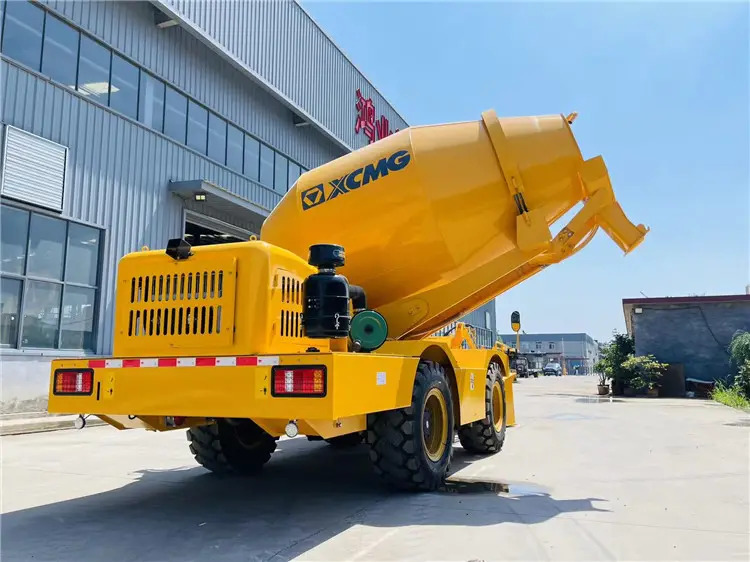 XCMG Official Portable Cement Concrete Mixer Self Loading Mobile Concrete Mixer Price List - Camião betoneira: foto 5 XCMG Official Portable Cement Concrete Mixer Self Loading Mobile Concrete Mixer Price List - Camião betoneira: foto 5