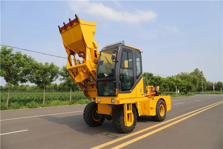 Leasing de  XCMG Official SLM2600S 2.6cbm Concrete Mixer Mobile Self Loading Concrete Mixer Truck XCMG Official SLM2600S 2.6cbm Concrete Mixer Mobile Self Loading Concrete Mixer Truck: foto 6