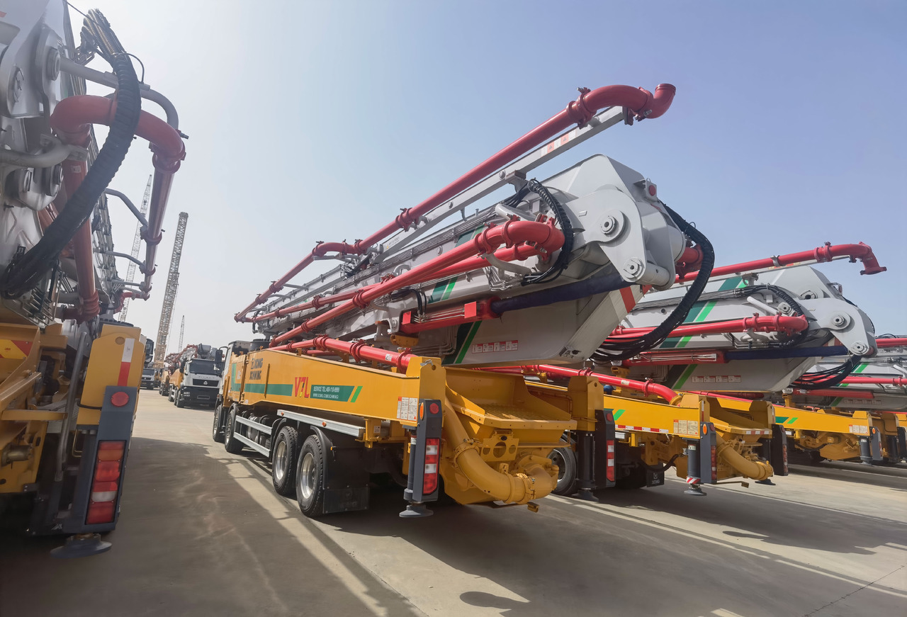 Autobomba de betão XCMG Official Second Hand 62m Concrete Boom Pump HB62V Truck Mounted Concrete Pump For Sale: foto 7