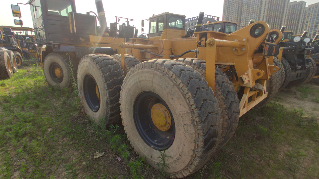 XCMG Official Second Hand 70 Ton 6x4 Dump Truck XDM80 China Tipper Trucks For Sale - Dumper: foto 3 XCMG Official Second Hand 70 Ton 6x4 Dump Truck XDM80 China Tipper Trucks For Sale - Dumper: foto 3