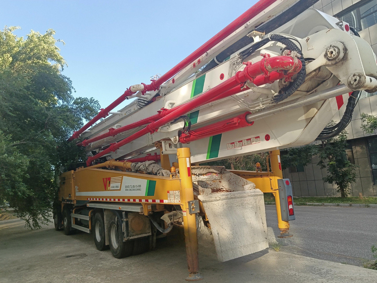 XCMG Official Second Hand Cement Pump Truck HB62V 62m Concrete Pump Truck Price List - Autobomba de betão: foto 3 XCMG Official Second Hand Cement Pump Truck HB62V 62m Concrete Pump Truck Price List - Autobomba de betão: foto 3