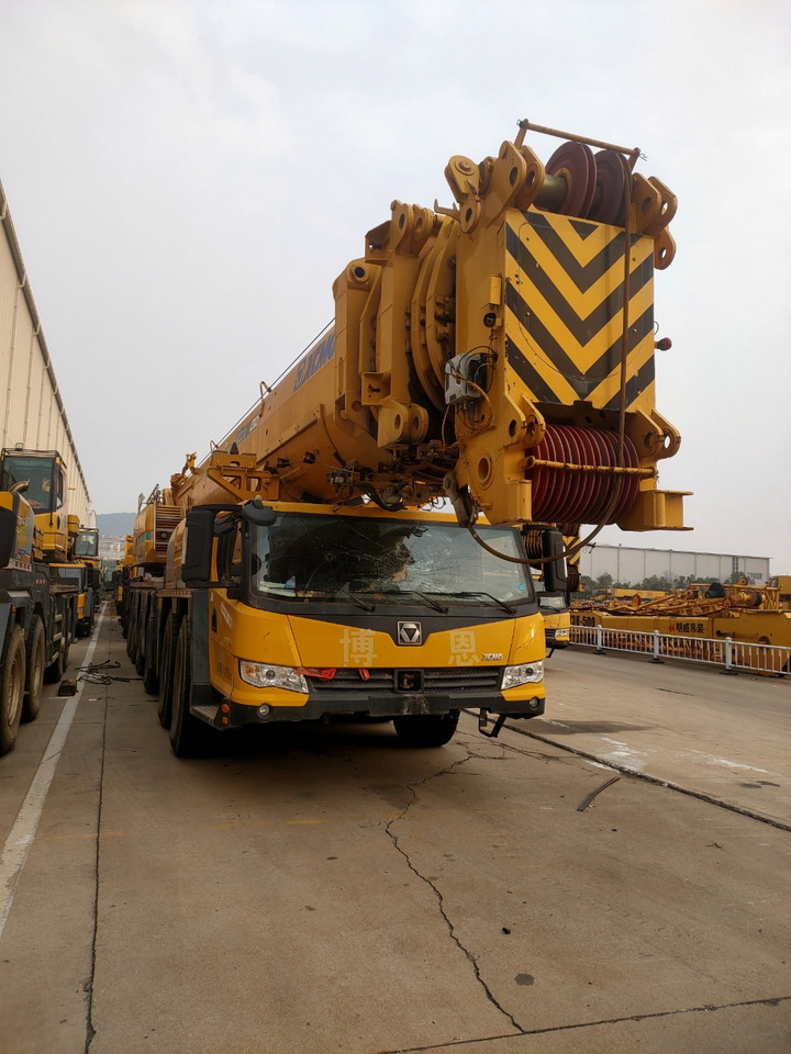XCMG Official Second Hand Truck Cranes XCA300_1 300 Ton Mobile Crane Price - Grua todo o terreno: foto 4 XCMG Official Second Hand Truck Cranes XCA300_1 300 Ton Mobile Crane Price - Grua todo o terreno: foto 4