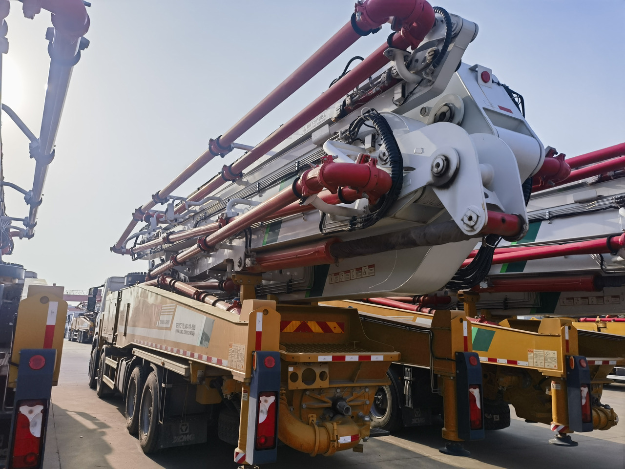 Autobomba de betão XCMG Official Used Diesel Concrete Pump 62m HB62V Truck-mounted Concrete Pump Hot Sale: foto 6